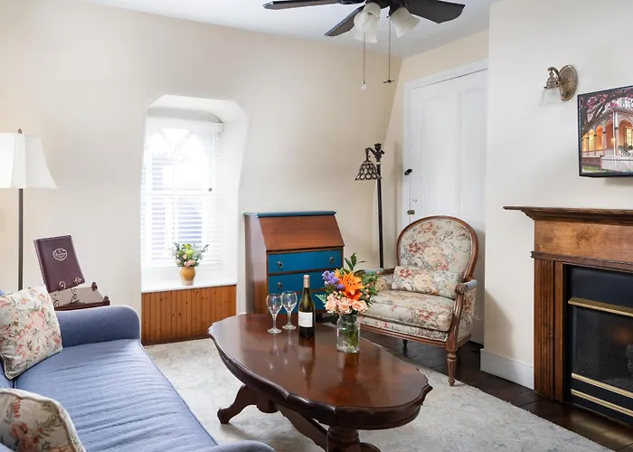 The Mason Cottage Downtown