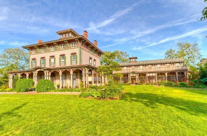 Southern Mansion